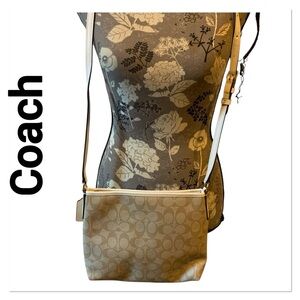 COACH Beige and Cream Crossbody Bag